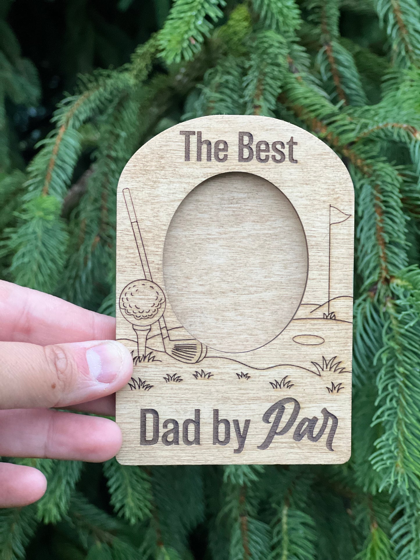 Golf Dad Photo Holder Magnet or Visor Clip | Personalized Father’s Day Gift | Wallet Size Picture Frame for Dad | Car Visor Photo Frame
