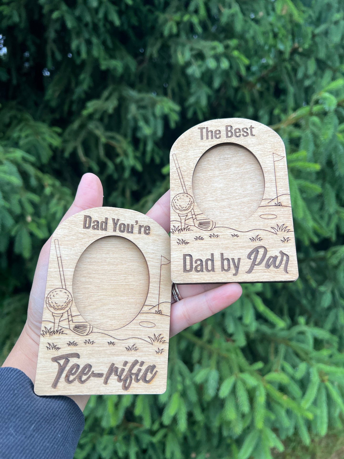 Golf Dad Photo Holder Magnet or Visor Clip | Personalized Father’s Day Gift | Wallet Size Picture Frame for Dad | Car Visor Photo Frame