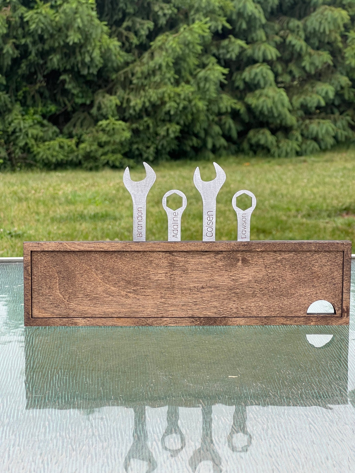 Personalized Dad Sign Interchangeable Shelf Sitter | Father’s Day Gift for Dad | Daddy’s Little Helpers | Custom Grandpa Gift