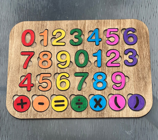 🔢 Wooden Numbers & Math Symbols Puzzle Board – Early Math Learning Toy